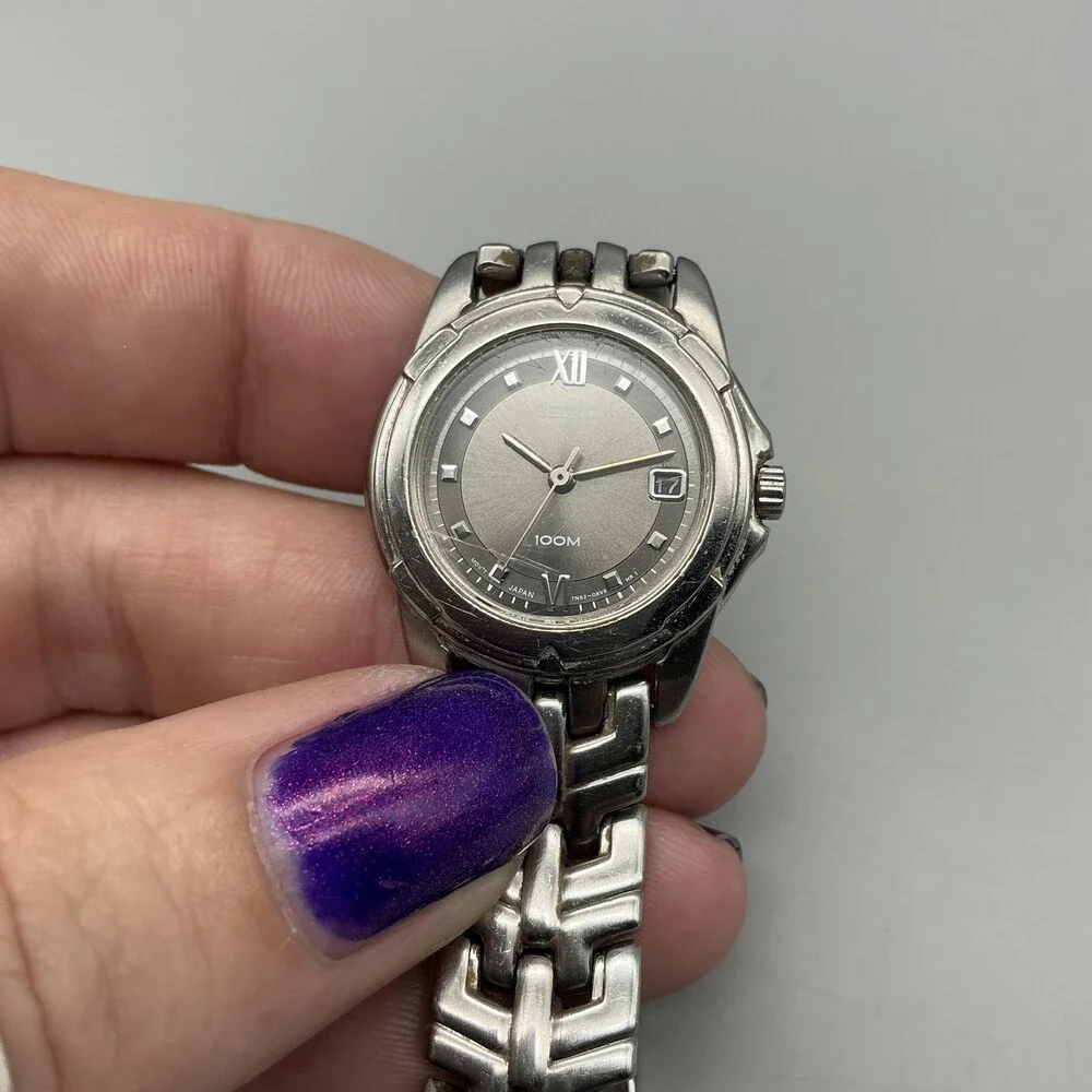 Seiko Womens Watch 24mm Gray Dial Stainless Date 7N82-0AM0 New Battery 6.25